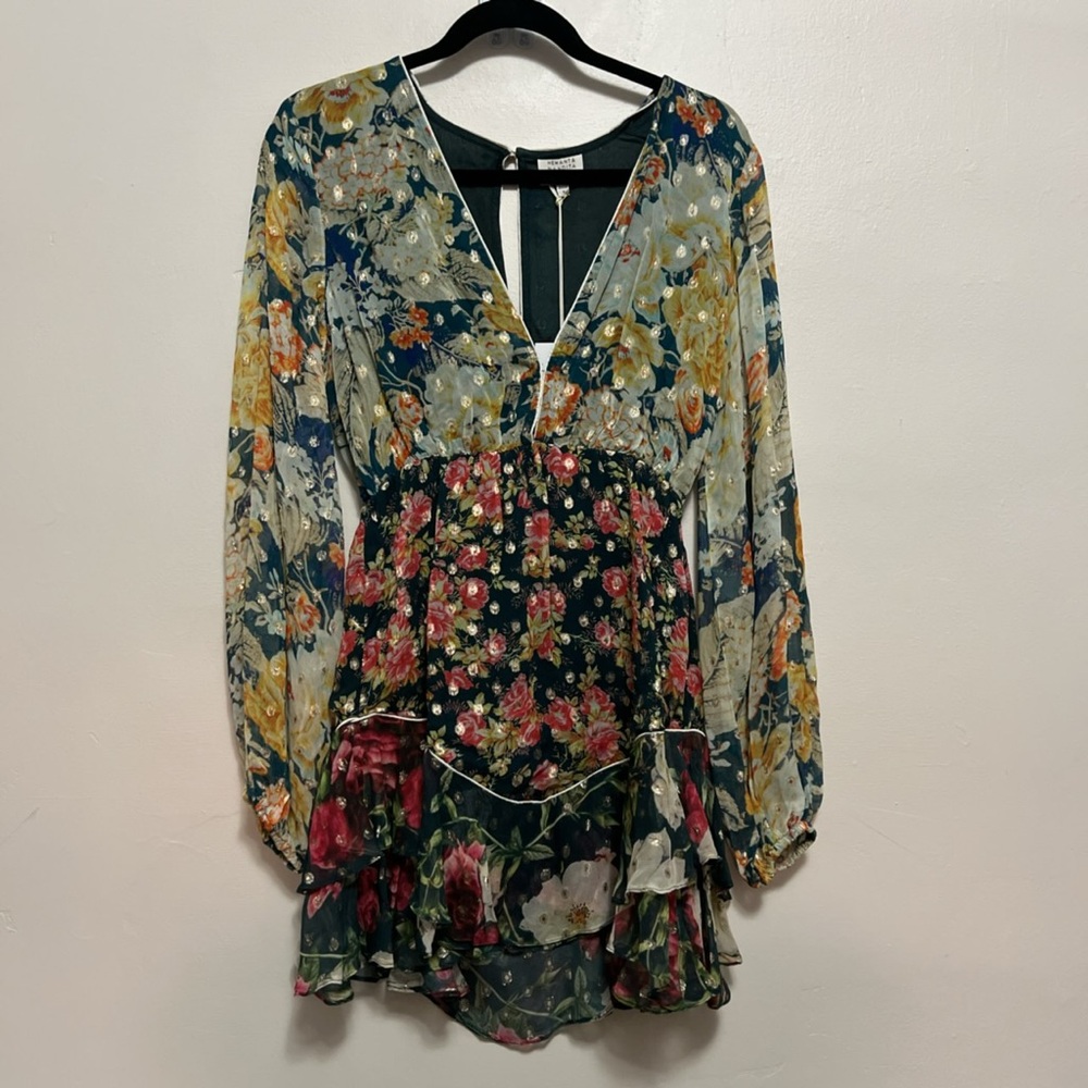 Hemant & Nandita mini dress. Size small. New w/ tags.
